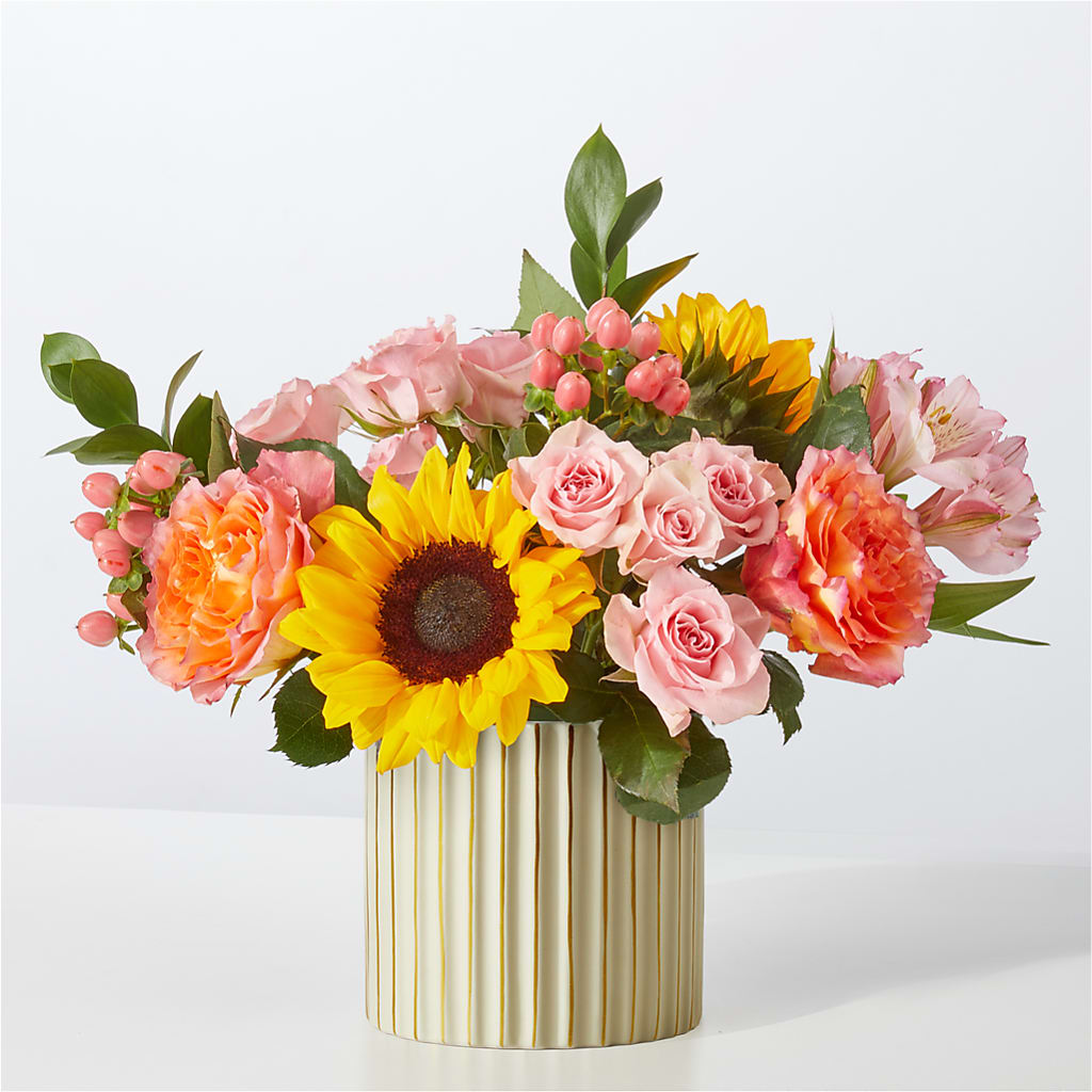 Sun's Out Bouquet – Bloomtopia, New Bedford MA