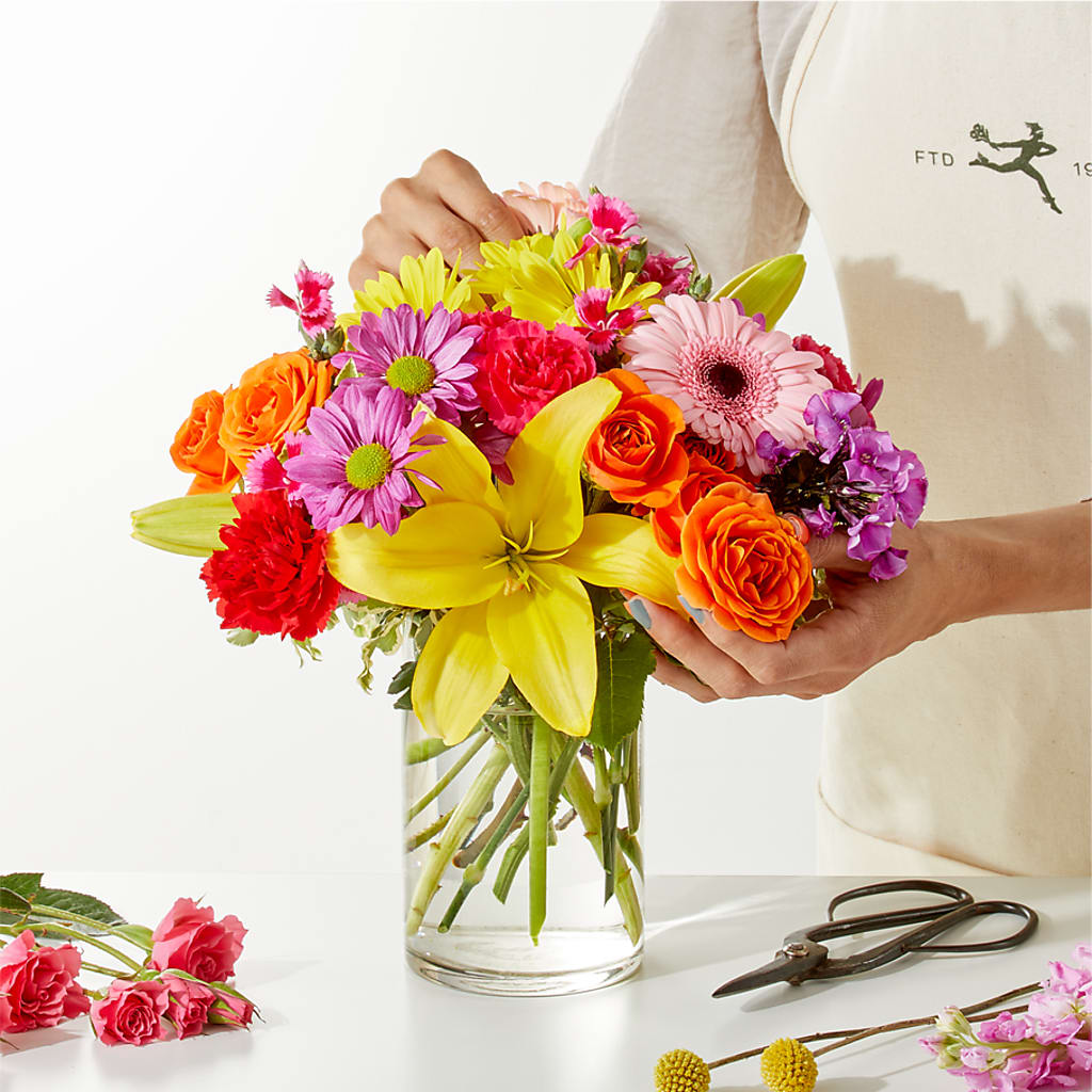 Cue the Confetti - A Florist Original – Bloomtopia, New Bedford MA