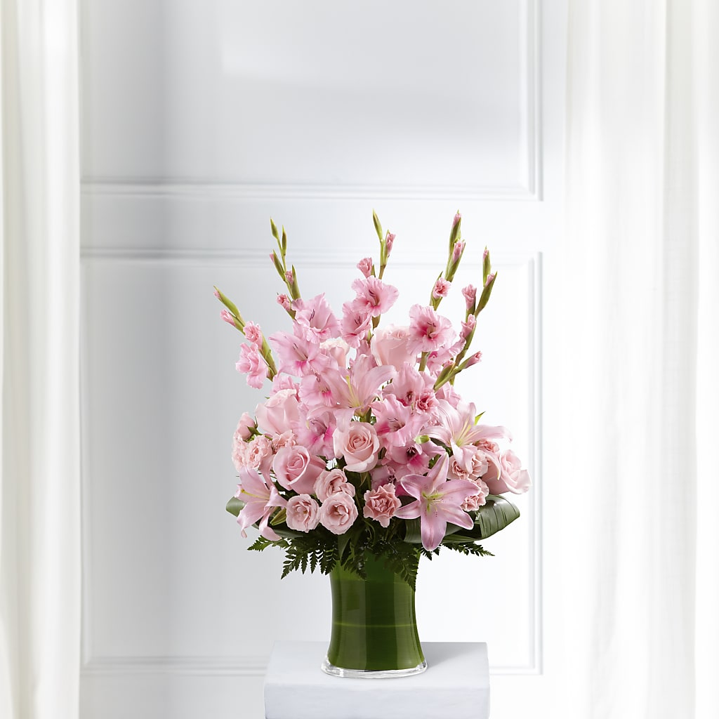 Lovely Tribute Bouquet – Bloomtopia, New Bedford MA