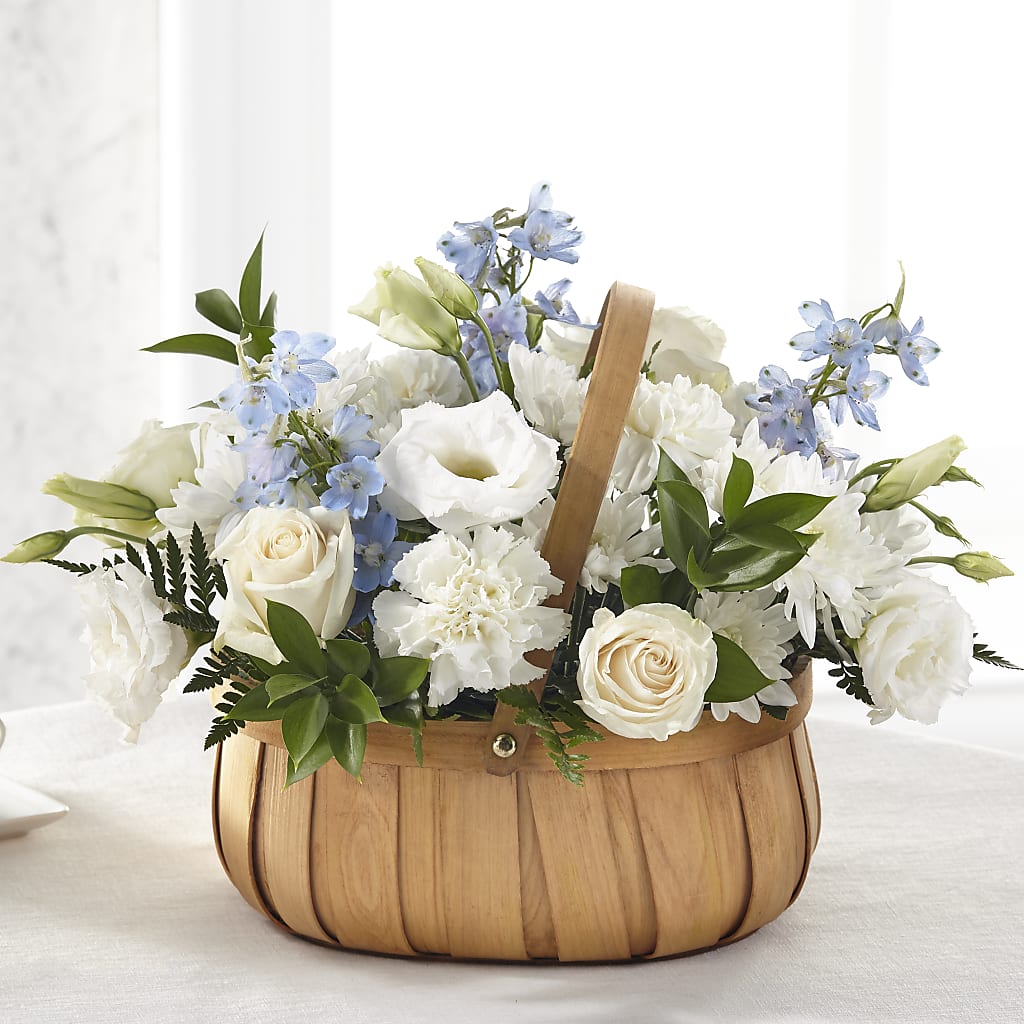 Sincerely Heartfelt Basket – Bloomtopia, New Bedford MA