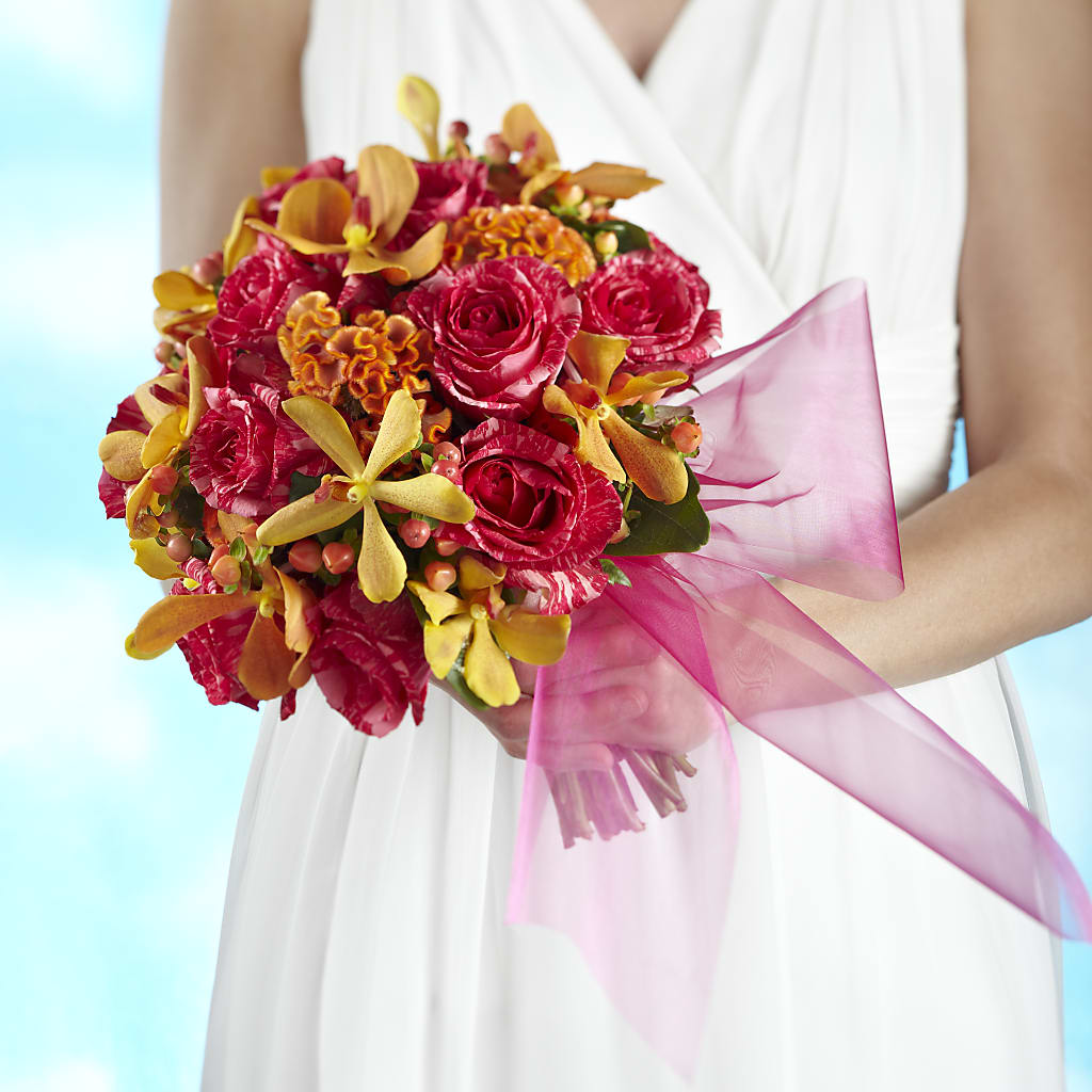 Brilliant Shades of Love Bouquet – Bloomtopia, New Bedford MA