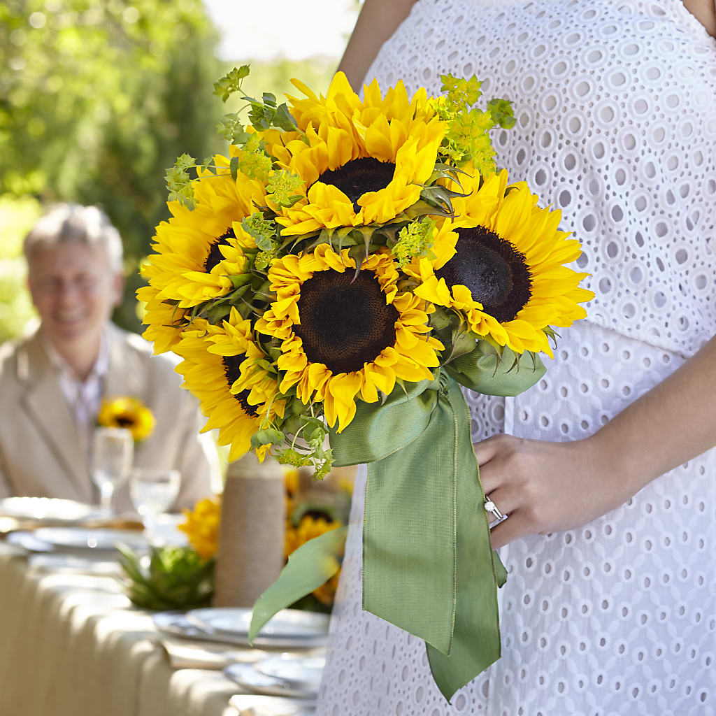 Free Spirit Bouquet – Bloomtopia, New Bedford MA