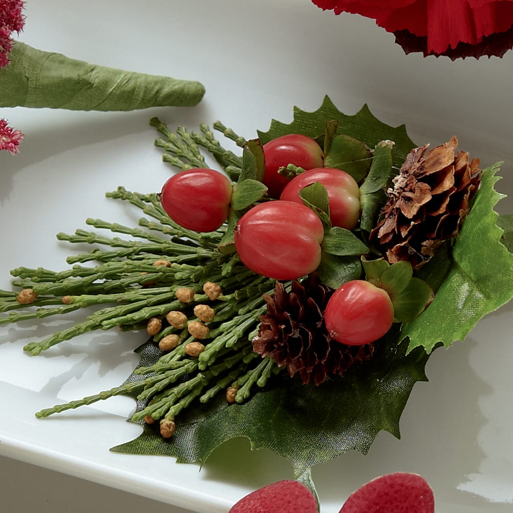 Red Berry Boutonniere – Bloomtopia, New Bedford MA