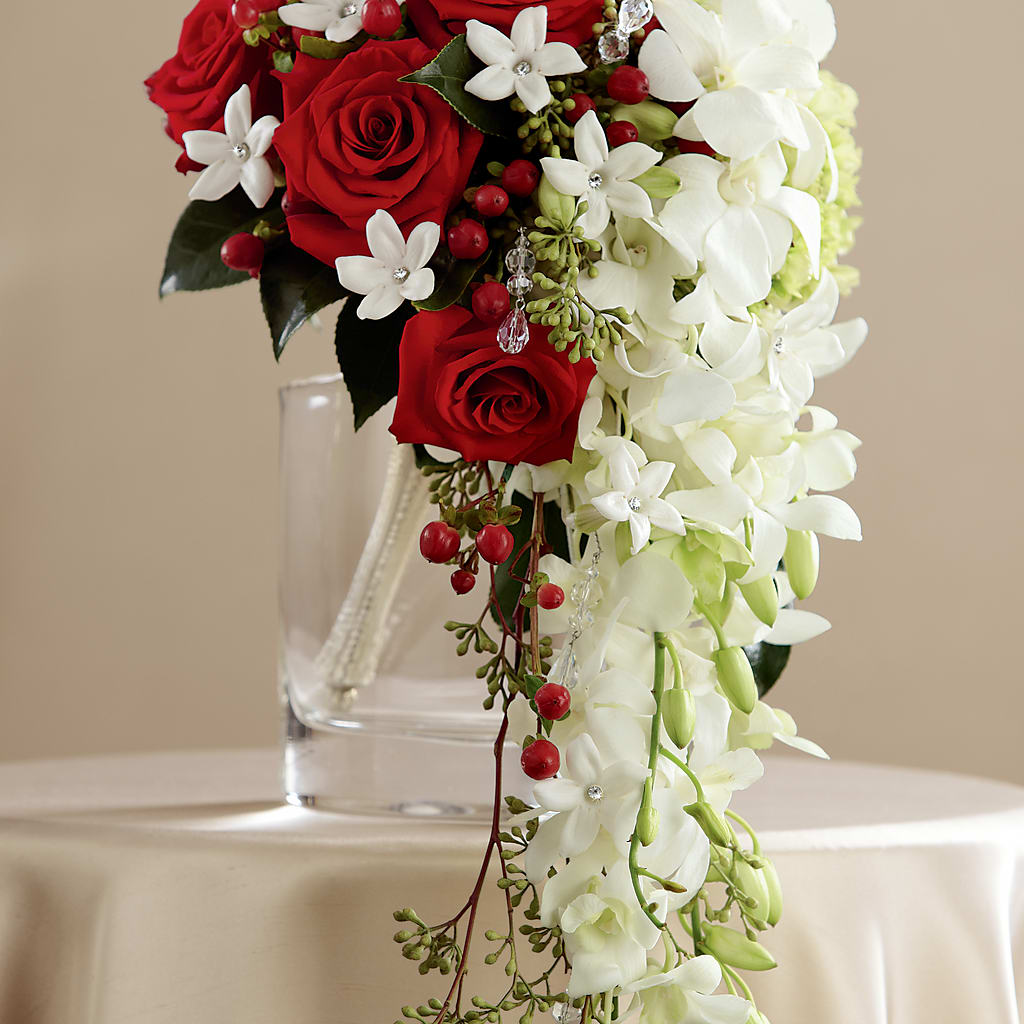 Here Comes the Bride Bouquet – Bloomtopia, New Bedford MA