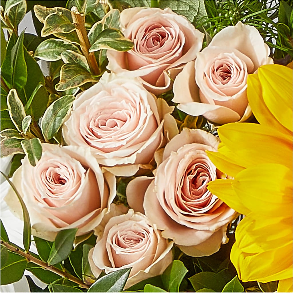 The Good Life Bouquet –  Bloomtopia, New Bedford MA