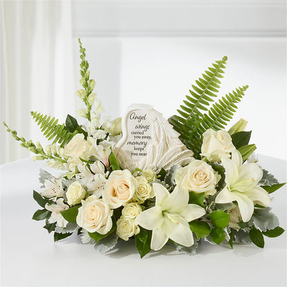 Holding You Close Arrangement –  Bloomtopia, New Bedford MA