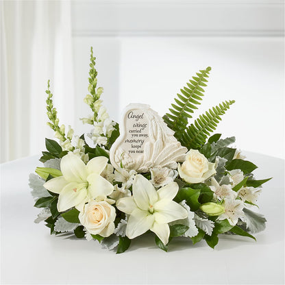 Holding You Close Arrangement –  Bloomtopia, New Bedford MA