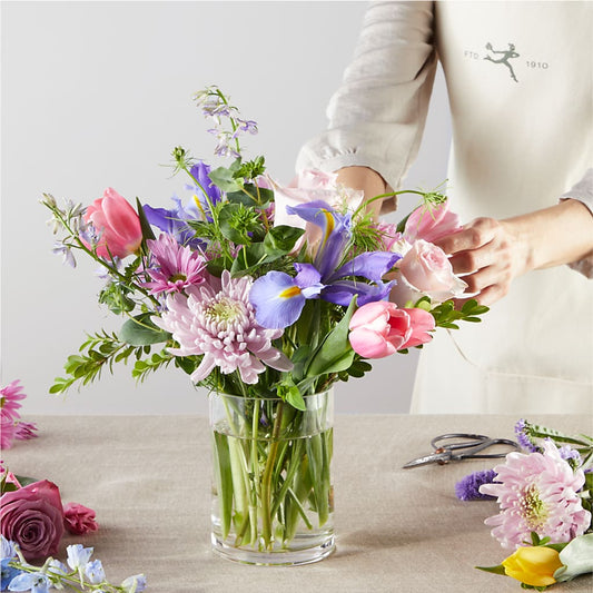 Pastel Tradition - A Florist Original –  Bloomtopia, New Bedford MA