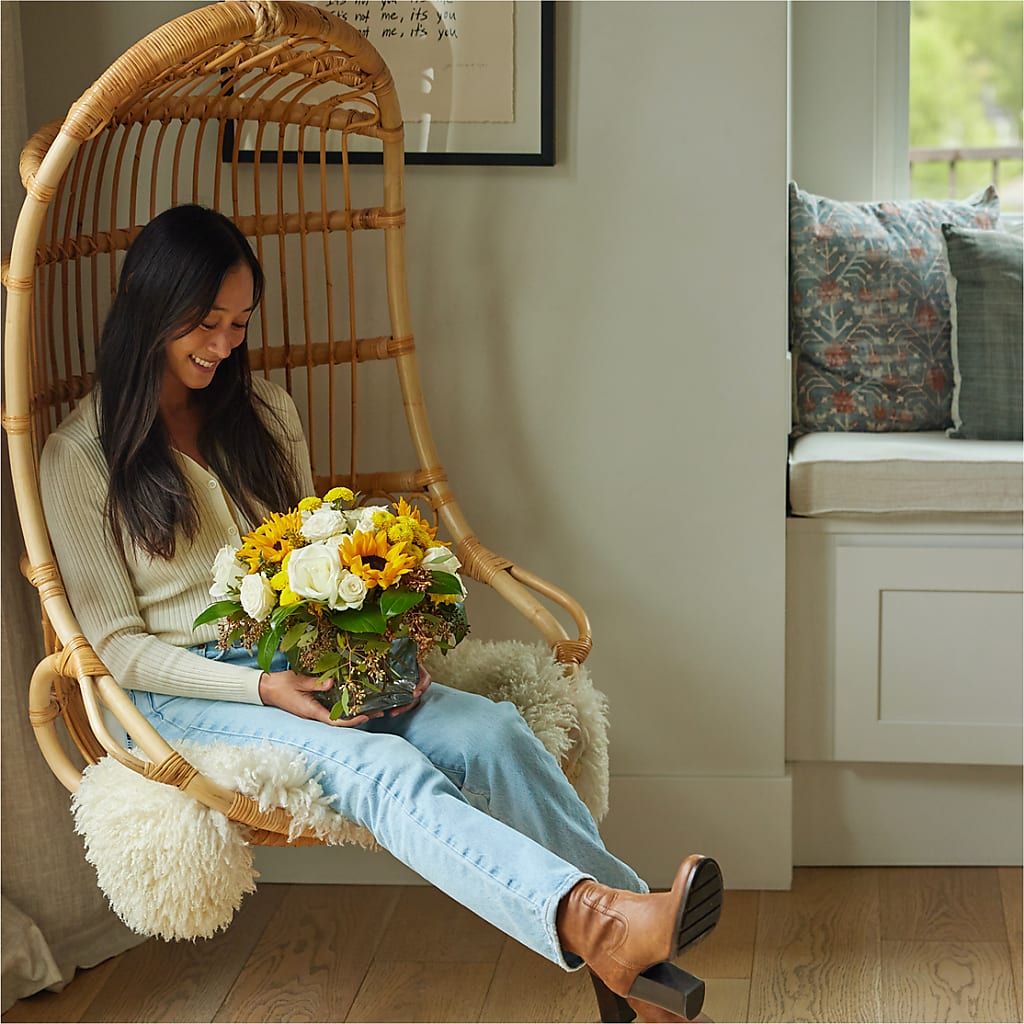 Luminous Morning Bouquet –  Bloomtopia, New Bedford MA