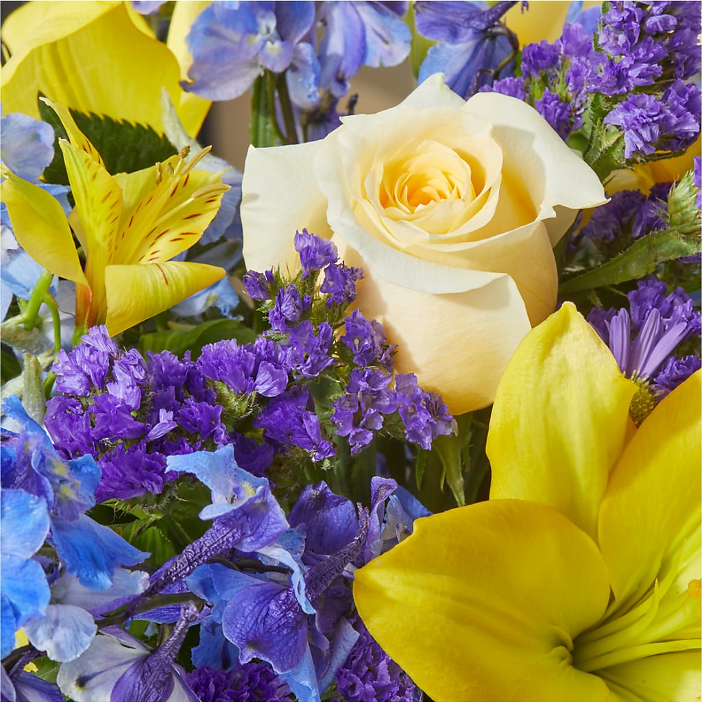 Limoncello Bouquet –  Bloomtopia, New Bedford MA