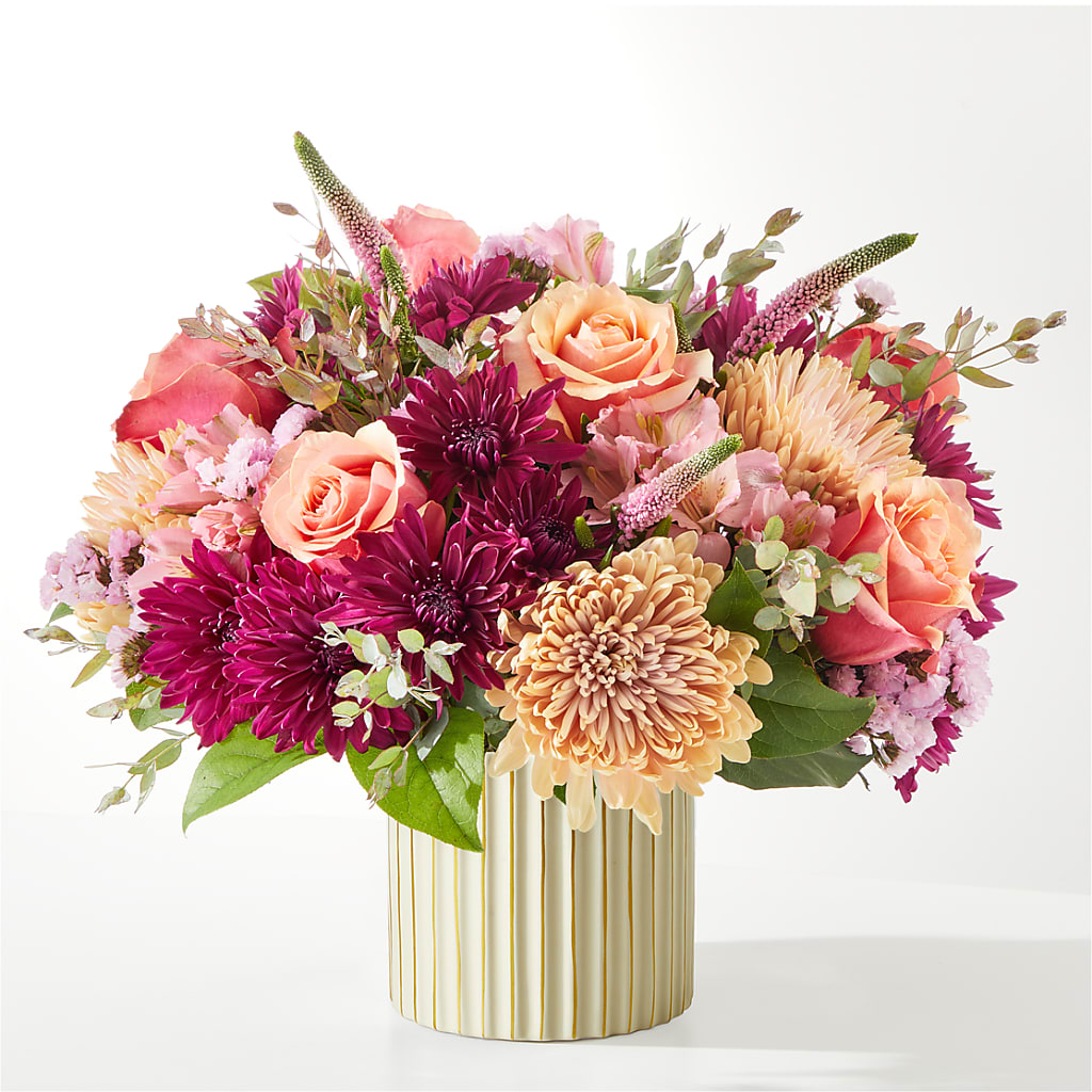 Berry Cobbler Bouquet with Ivory Vase –  Bloomtopia, New Bedford MA