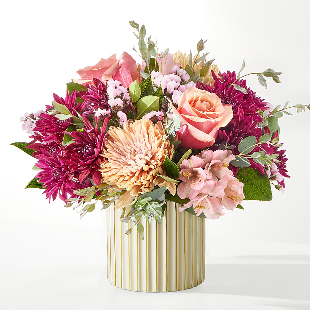 Berry Cobbler Bouquet with Ivory Vase –  Bloomtopia, New Bedford MA